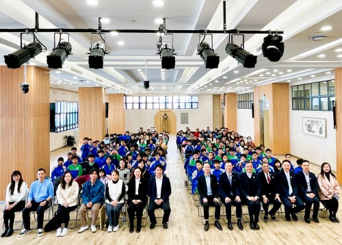 醫總青洲中學辦健康講座 籲防脊柱側彎